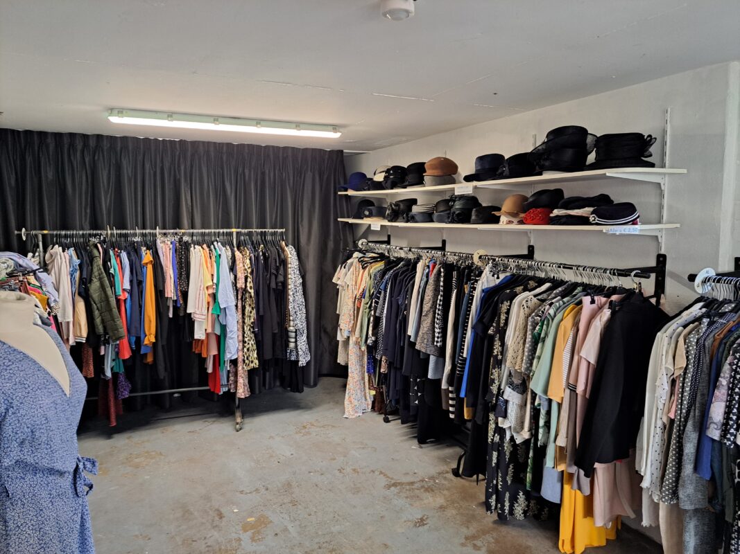 Onder de Pastorie Adullam Winkel